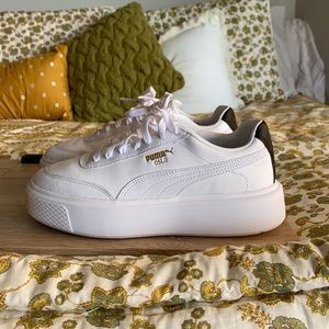 Puma OSLO Platform Sneaker Size 7.5